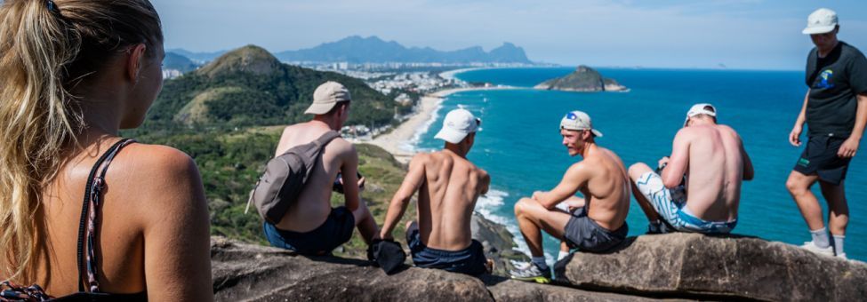 trekking a pedra do Telegrafo